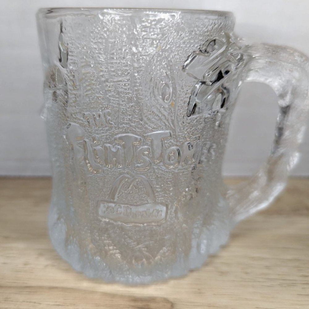 The Flintstone's Movie x Mcdonalds Made in France Treemendous Mug 1993 glass‎ 4"